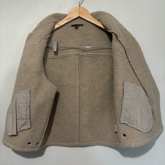 Staccato Gray Zip Vest Shearling Lined Collard Size Medium - Picture 8 of 11